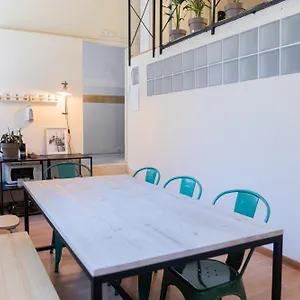 https://aticco-living-grcia-apartments-rooftop.catalonia-hotels.com